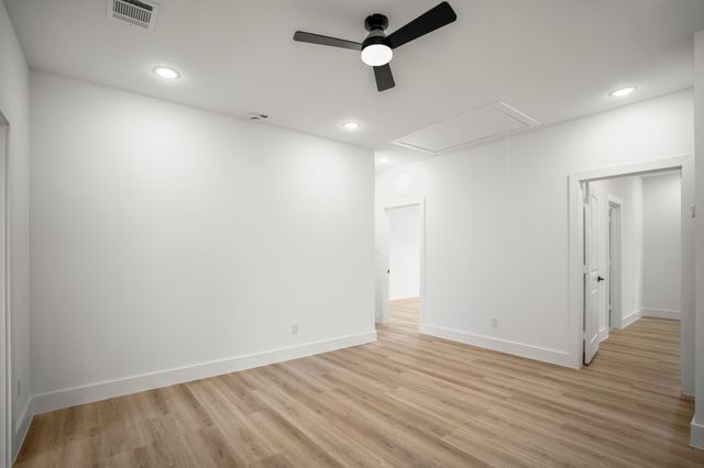 4201 Oats St C, Houston, TX 77020
