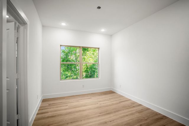 4201 Oats St C, Houston, TX 77020