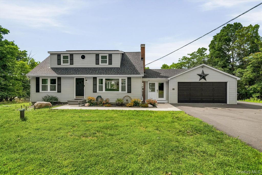 80 Burlingham Road, Pine Bush, NY 12566