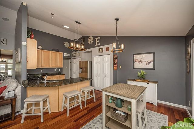 542 Kings Manor, O'fallon, MO 63368