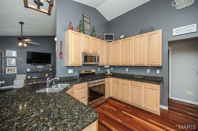 542 Kings Manor, O'fallon, MO 63368