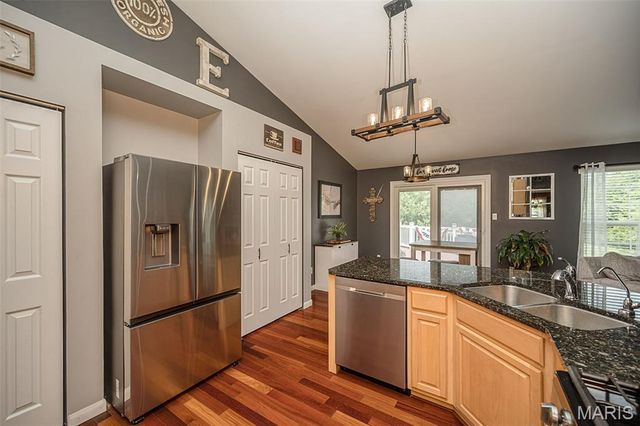 542 Kings Manor, O'fallon, MO 63368