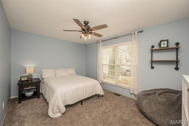 542 Kings Manor, O'fallon, MO 63368