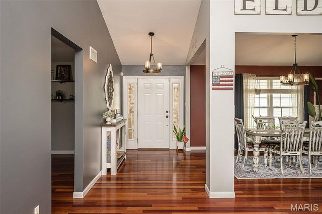 542 Kings Manor, O'fallon, MO 63368