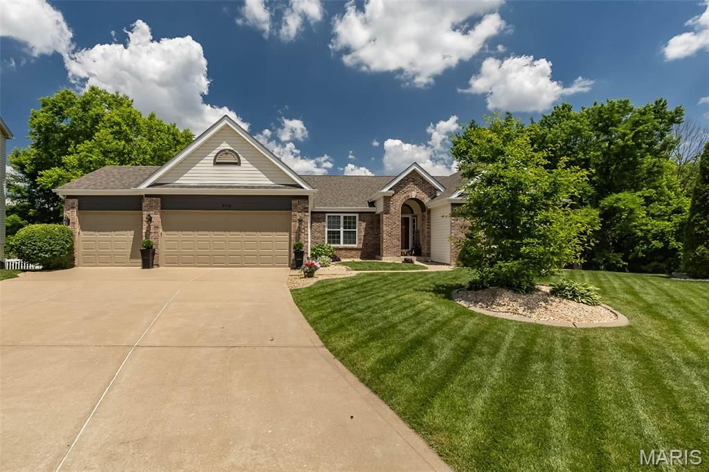 542 Kings Manor, O'fallon, MO 63368