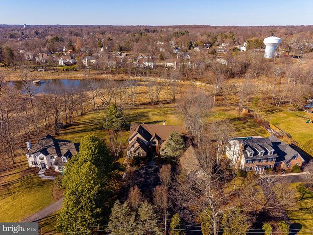 1006 FARM LN, Ambler, PA 19002