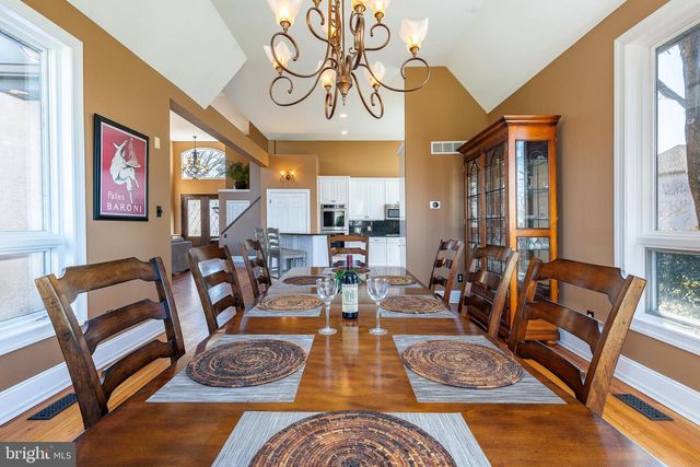 1006 FARM LN, Ambler, PA 19002