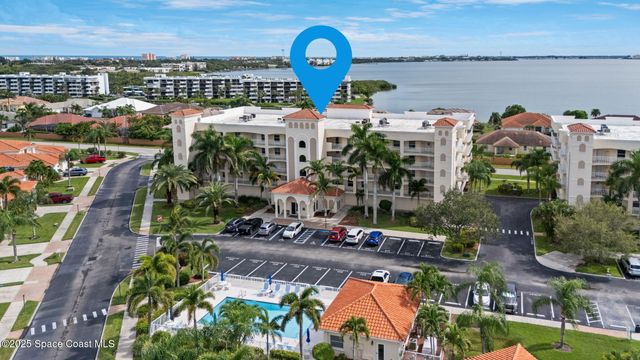 551 Casa Bella Drive, 204, Cape Canaveral, FL 32920