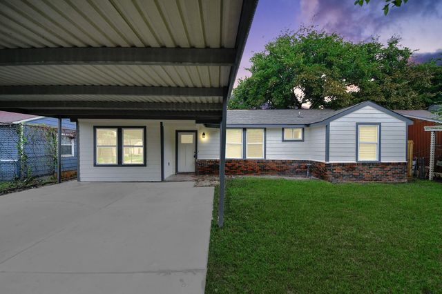 10521 Chesterfield Drive, Houston, TX 77051