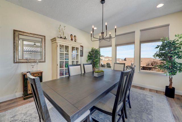 2768 Kings Canyon Loop NE, Rio Rancho, NM 87144