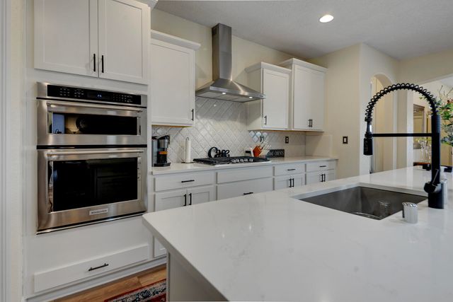 2768 Kings Canyon Loop NE, Rio Rancho, NM 87144