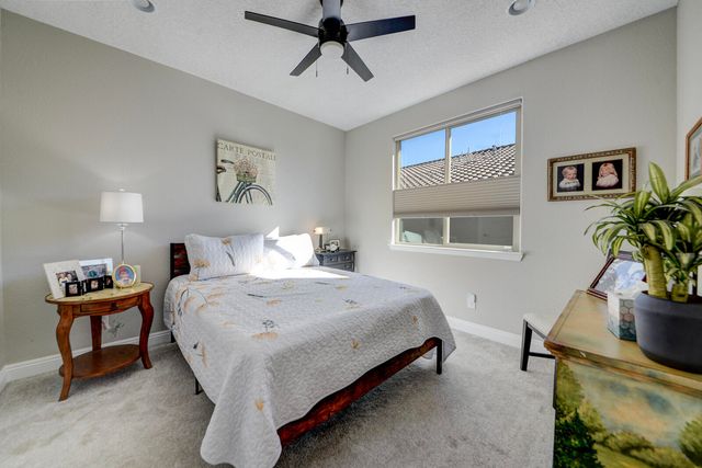 2768 Kings Canyon Loop NE, Rio Rancho, NM 87144