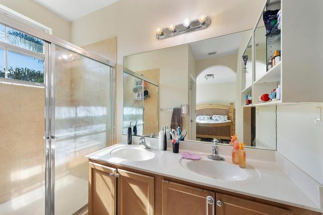 286 Lake Monterey Circle, Boynton Beach, FL 33426