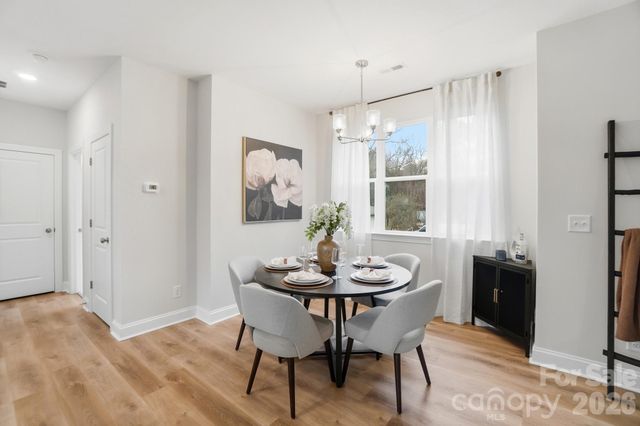 8935 Sharonbrook Drive, Charlotte, NC 28210