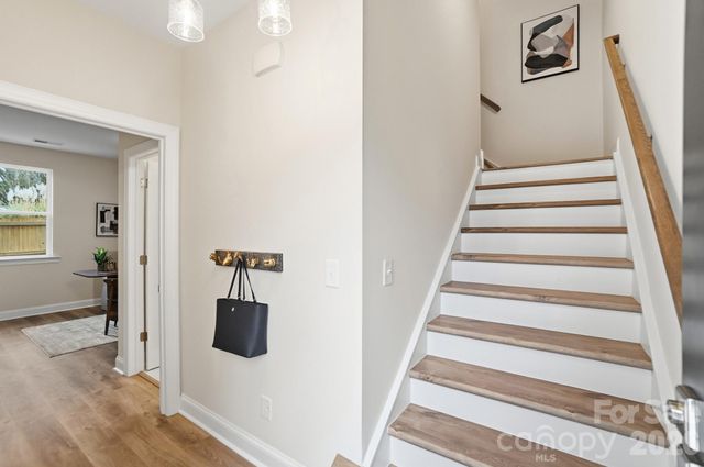 8935 Sharonbrook Drive, Charlotte, NC 28210