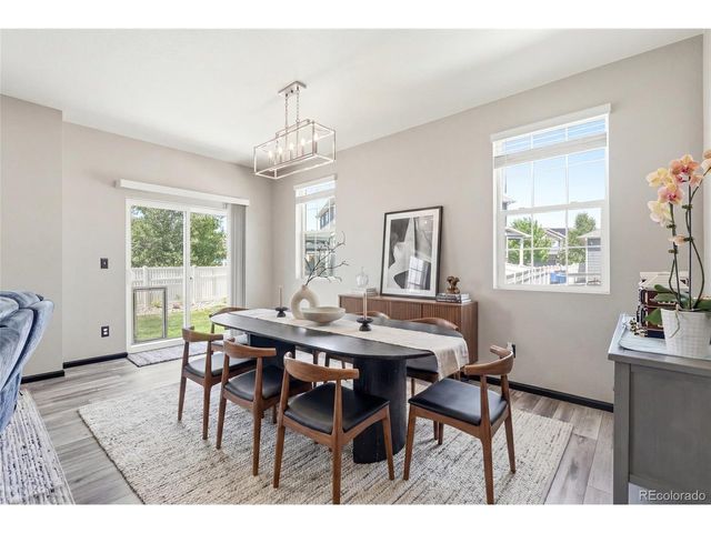 10447 Stagecoach Ave, Longmont, CO 80504