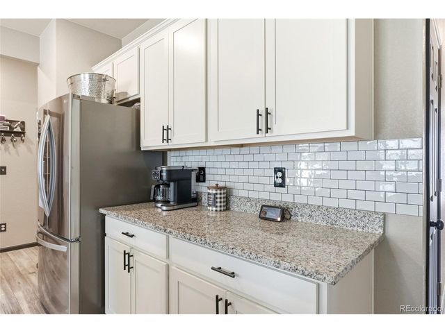 10447 Stagecoach Ave, Longmont, CO 80504