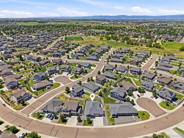 10447 Stagecoach Ave, Longmont, CO 80504