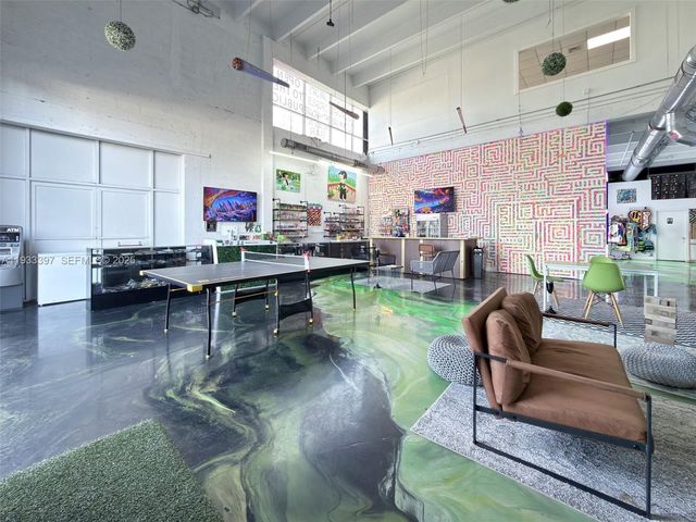 7700 NW 56th St, Doral, FL 33166