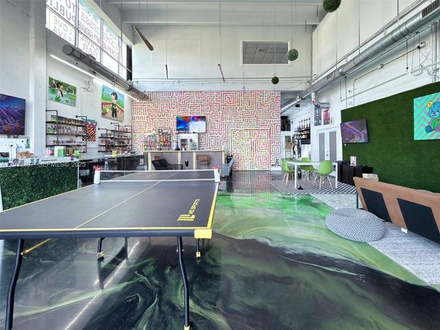 7700 NW 56th St, Doral, FL 33166