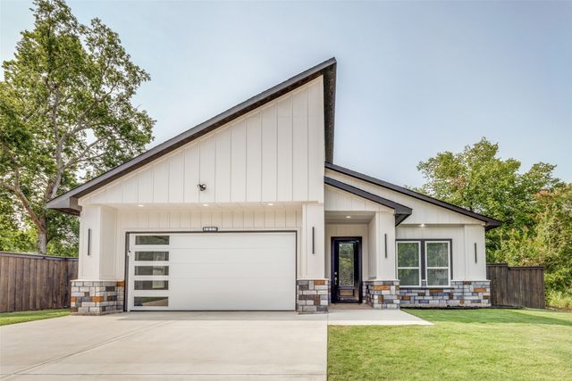 2017 Hemphill Street, Greenville, TX 75401