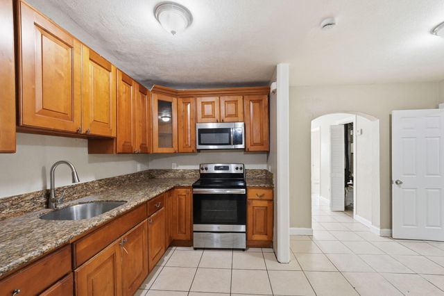 7604 NW 3rd Avenue, Miami, FL 33150