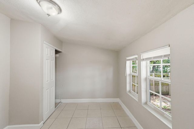 7604 NW 3rd Avenue, Miami, FL 33150