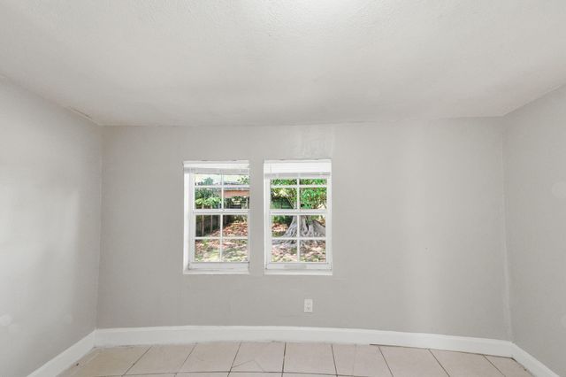 7604 NW 3rd Avenue, Miami, FL 33150
