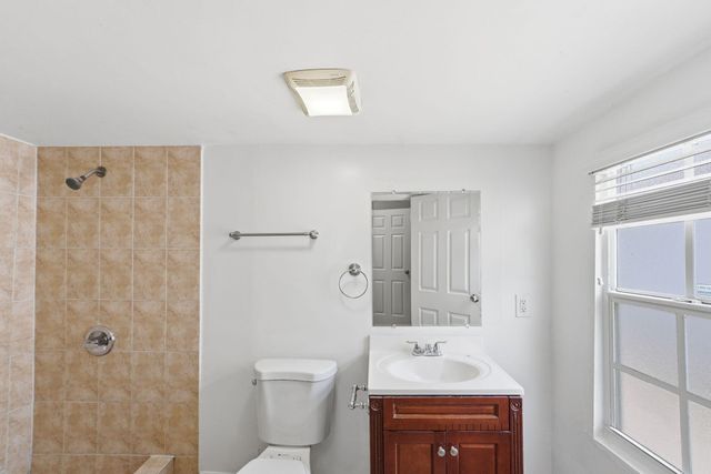 7604 NW 3rd Avenue, Miami, FL 33150