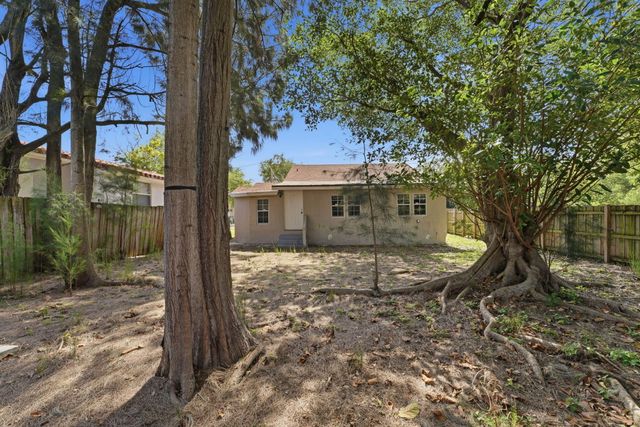 7604 NW 3rd Avenue, Miami, FL 33150