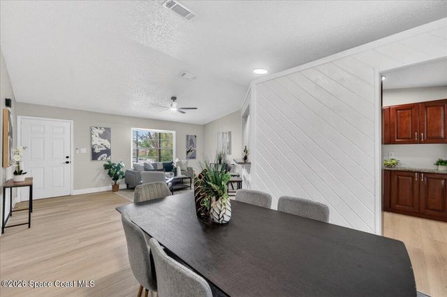1582 Giles Street NW, Palm Bay, FL 32907