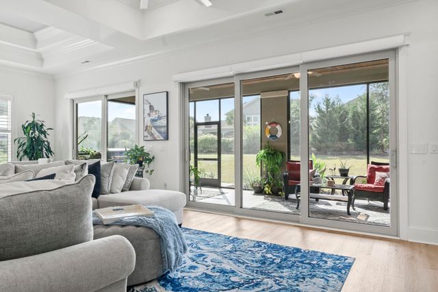 2021 Hideaway Point, Myrtle Beach, SC 29579
