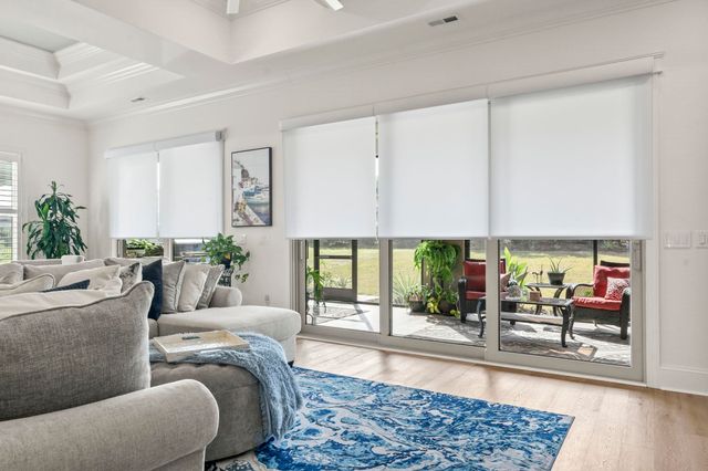 2021 Hideaway Point, Myrtle Beach, SC 29579