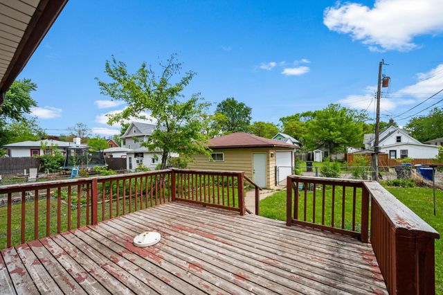 228 Duke Street, Saint Paul, MN 55102