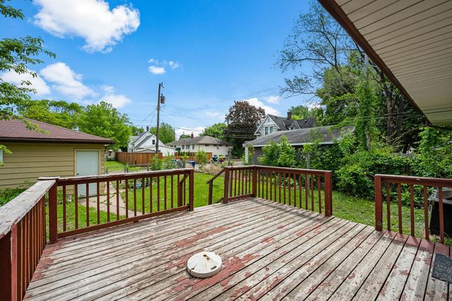 228 Duke Street, Saint Paul, MN 55102