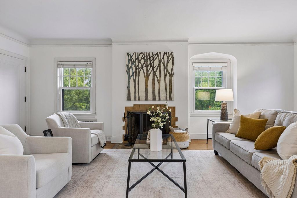 215 W Minnehaha Parkway, Minneapolis, MN 55419 — photo 4