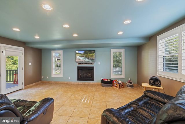 409 BRADFORD RD, Cherry Hill, NJ 08034