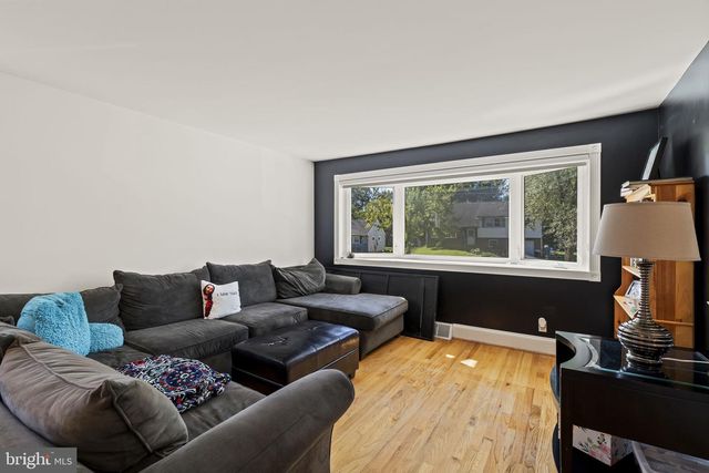 409 BRADFORD RD, Cherry Hill, NJ 08034
