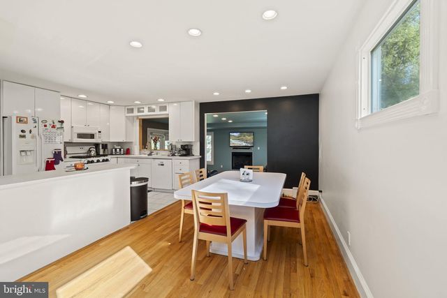 409 BRADFORD RD, Cherry Hill, NJ 08034