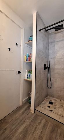 4701 SW 73, Davie, FL 33314