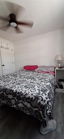4701 SW 73, Davie, FL 33314