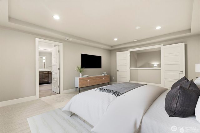 12055 SE May Creek Park Drive, Newcastle, WA 98056