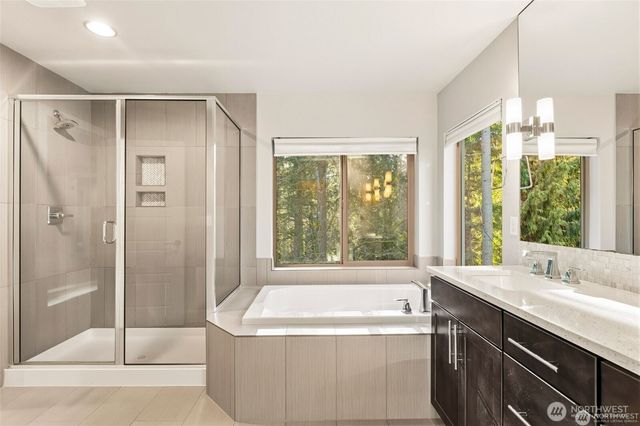 12055 SE May Creek Park Drive, Newcastle, WA 98056