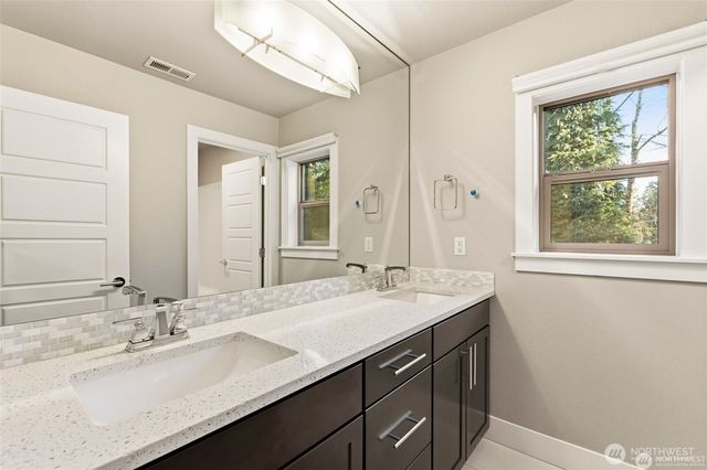 12055 SE May Creek Park Drive, Newcastle, WA 98056