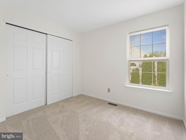 18 ANNES CT, Sewell, NJ 08080