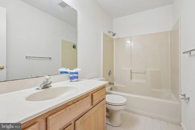 18 ANNES CT, Sewell, NJ 08080