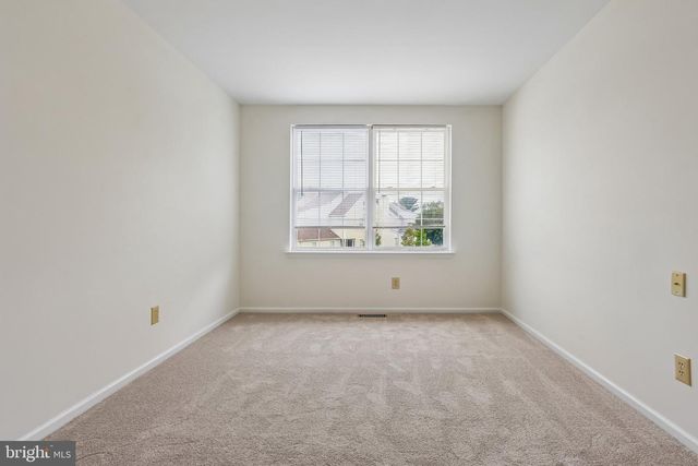 18 ANNES CT, Sewell, NJ 08080