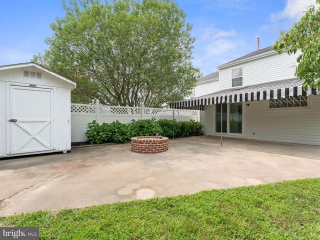 18 ANNES CT, Sewell, NJ 08080