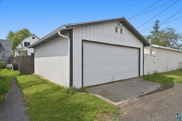 2334 Banks Ave, Superior, WI 54880