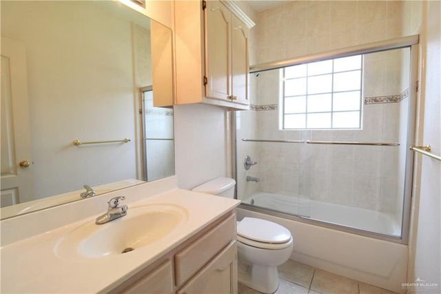 2708 Cardinal Avenue, Mcallen, TX 78504